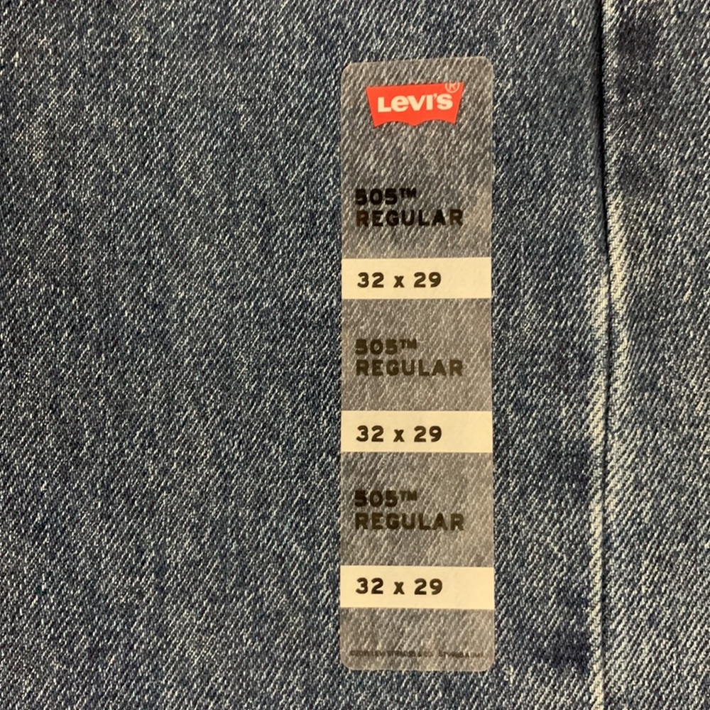NWT Levi’s 505 Regular Jeans - Picture 3 of 5